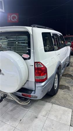 ميتسوبيشي باجيرو